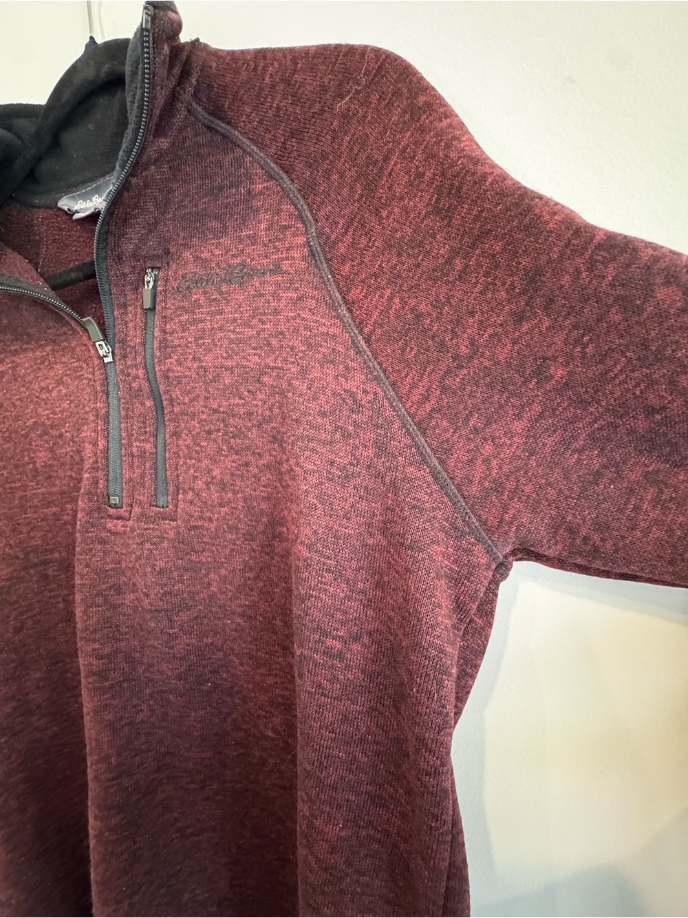 Eddie Bauer Men’s Medium Burgundy Quarter Zip Fleece Pullover - Picture 8 of 11